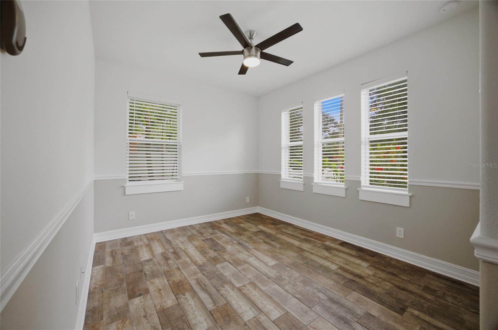 1707 E EMMA ST — photo 22