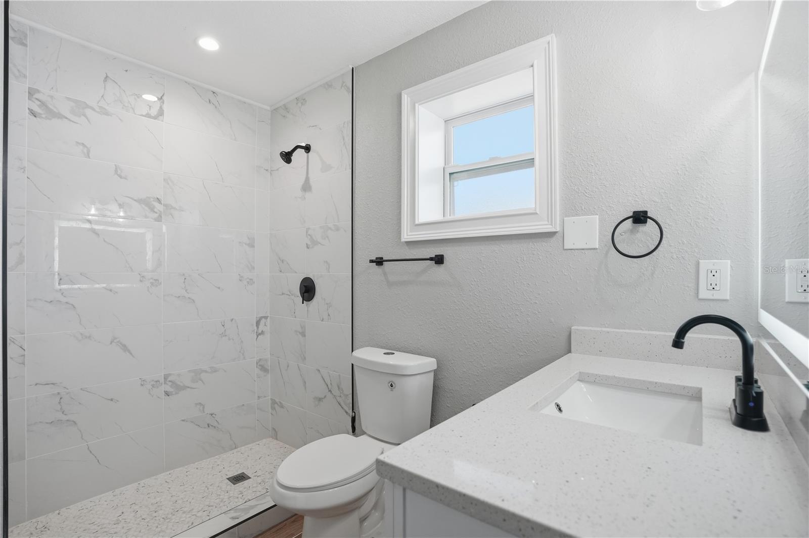 707 ABERDEEN CIR — photo 15