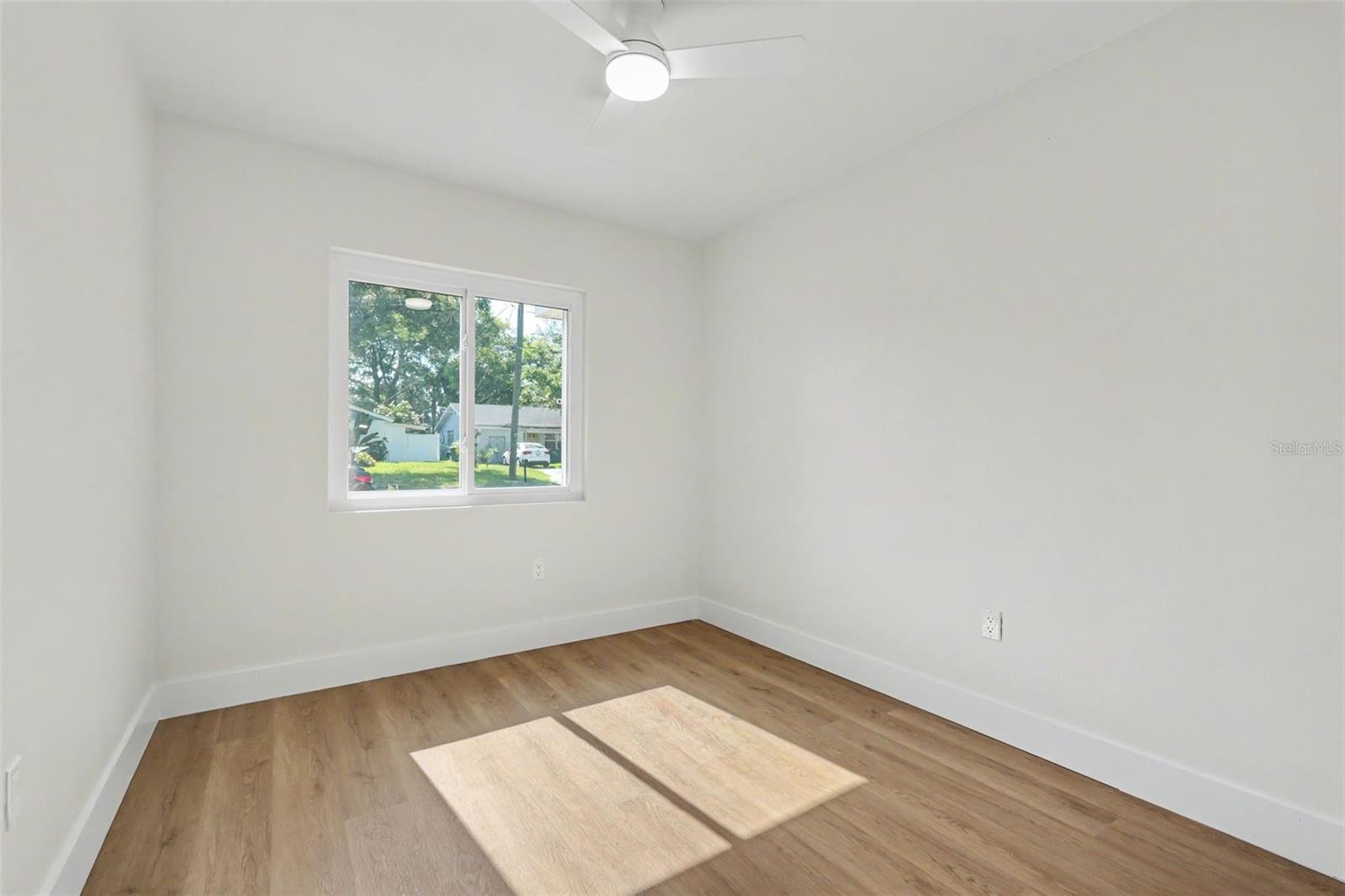 6504 N 20TH ST — photo 14