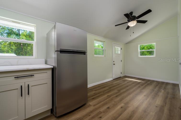 37315 TRILBY RD — photo 23