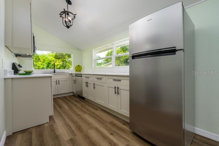 37315 TRILBY RD — photo 19