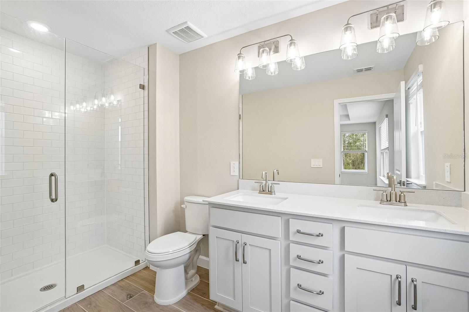 7542 DEER VALLEY CIRCLE — photo 35