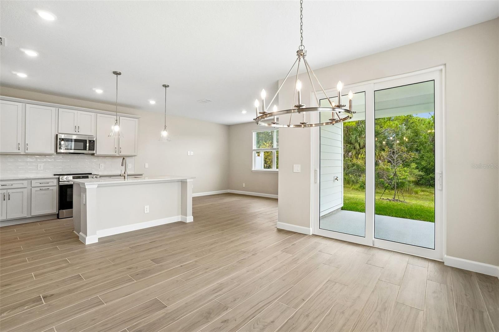 7542 DEER VALLEY CIRCLE — photo 14