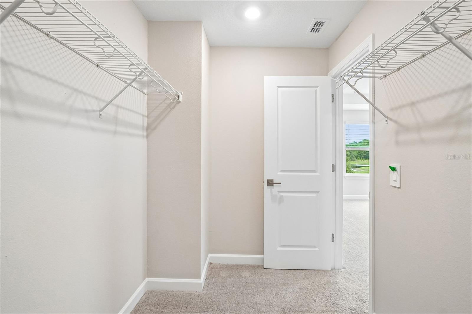 7542 DEER VALLEY CIRCLE — photo 34