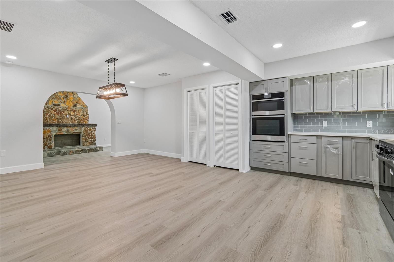 15628 CARLTON LAKE RD — photo 37