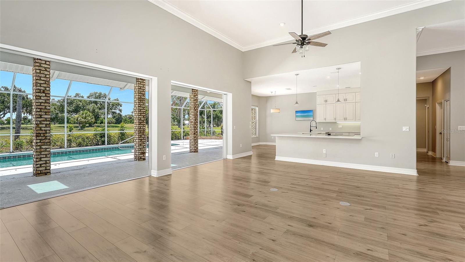 4360 BRANDYWINE DR — photo 7