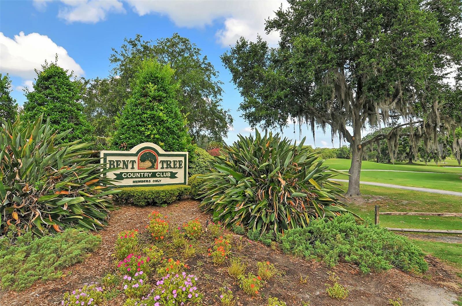 4360 BRANDYWINE DR — photo 42