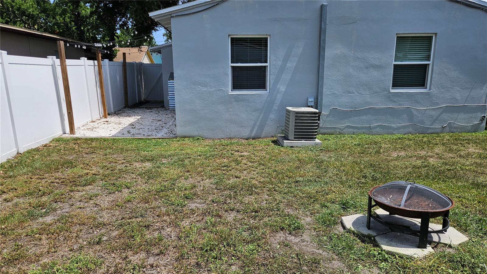 1946 15TH AVE S — photo 18
