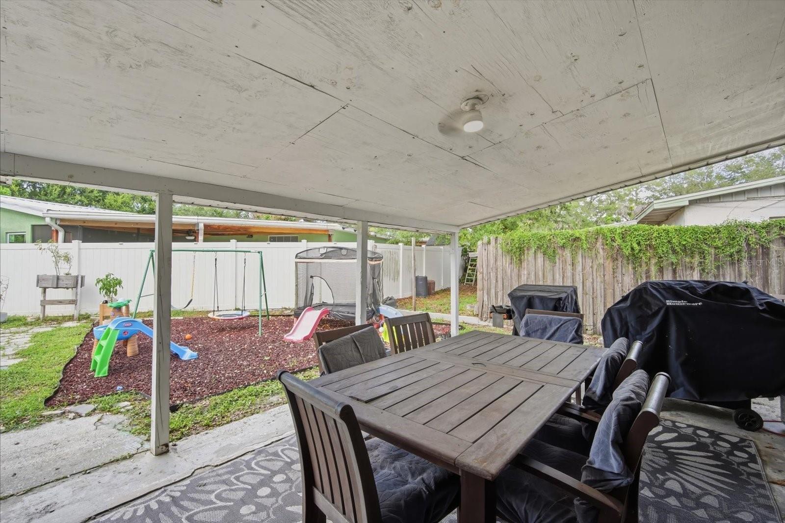 7506 CORAL VINE LN — photo 20