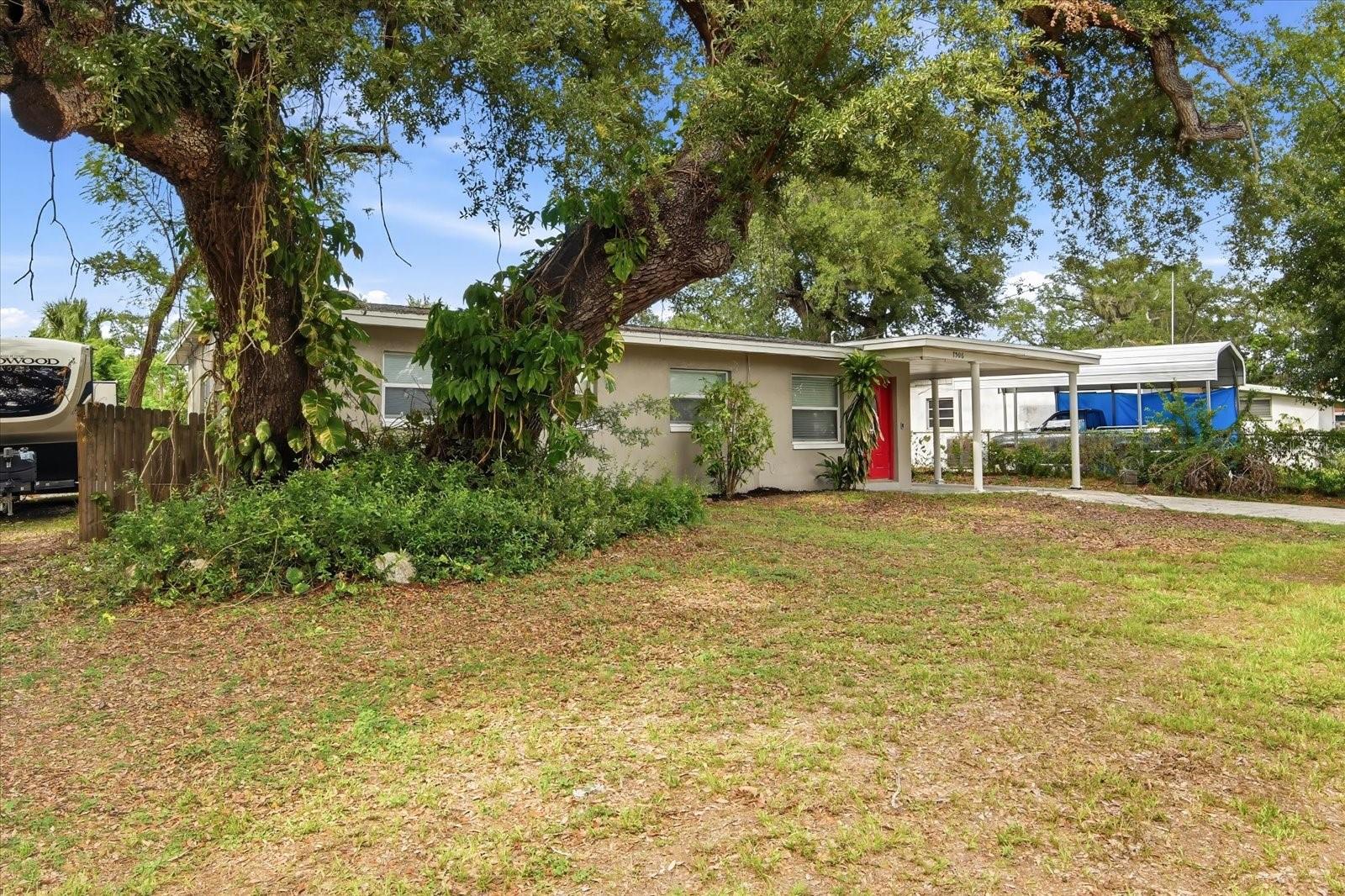 7506 CORAL VINE LN — photo 2