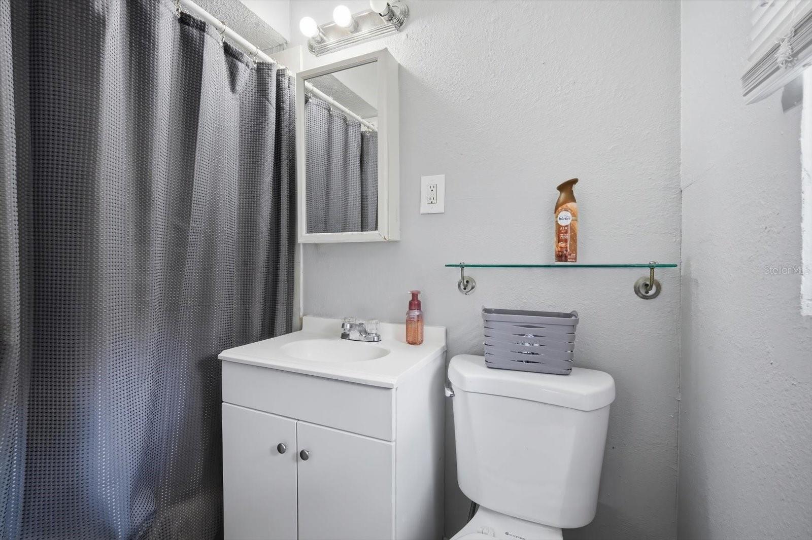 7506 CORAL VINE LN — photo 17