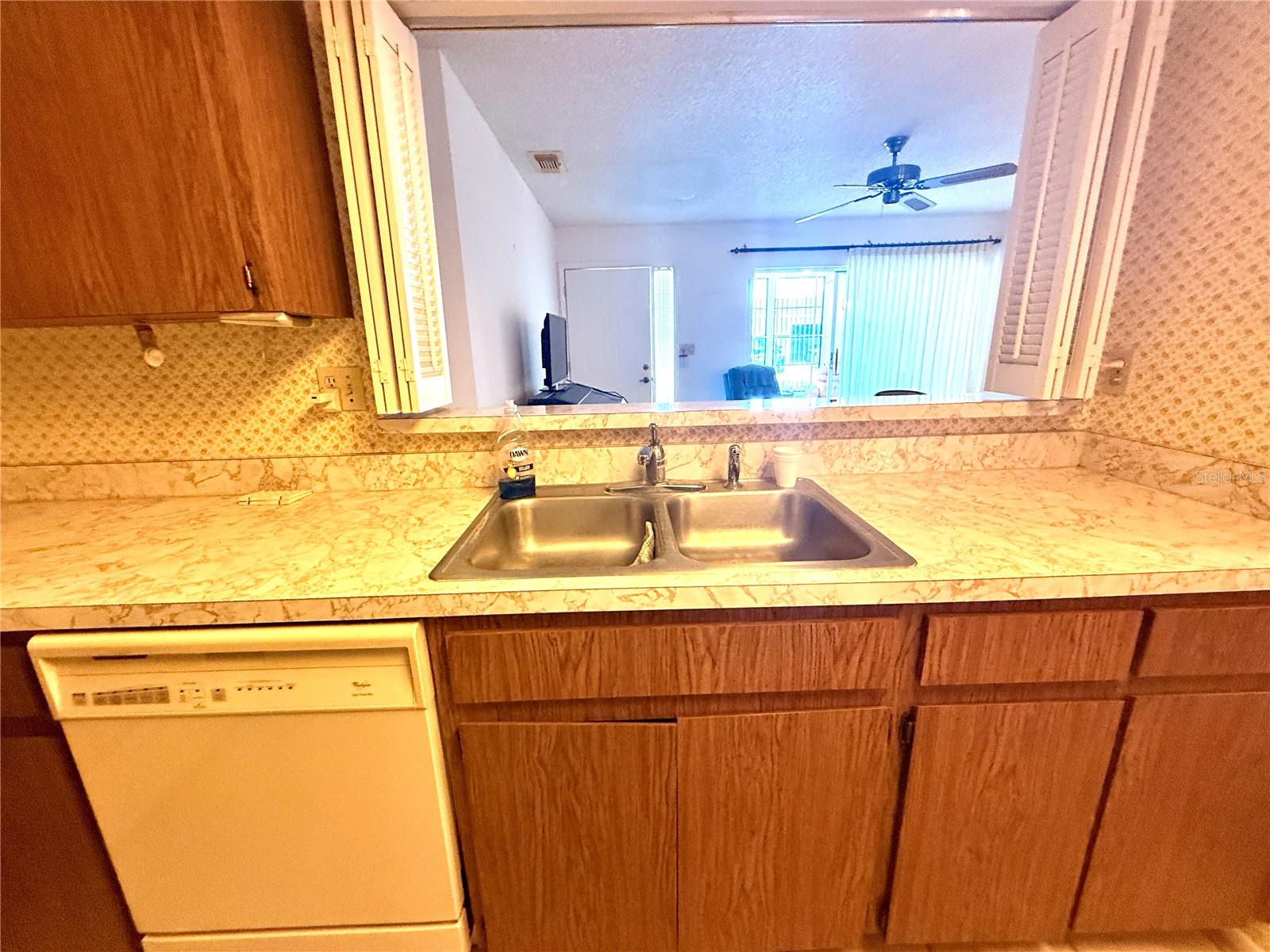 8111 BUGLE CT #2 — photo 5