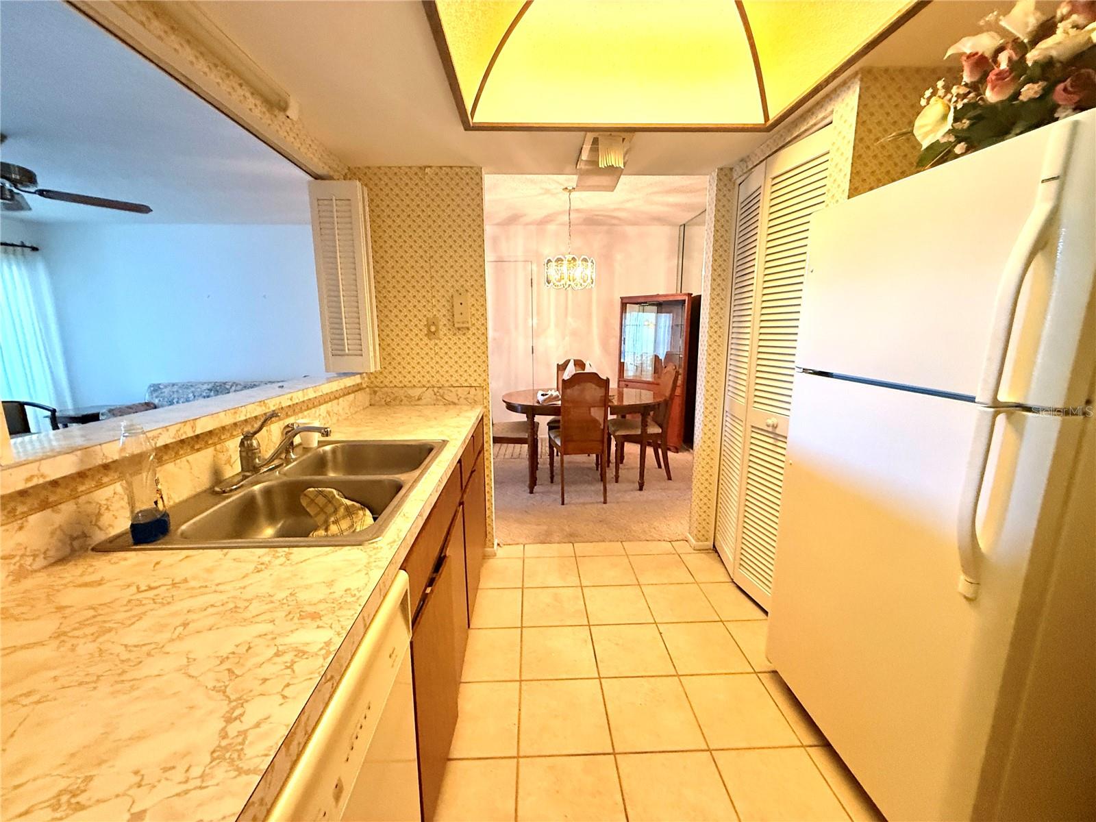 8111 BUGLE CT #2 — photo 3