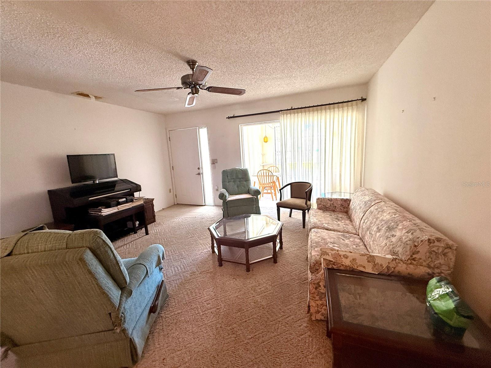 8111 BUGLE CT #2 — photo 8