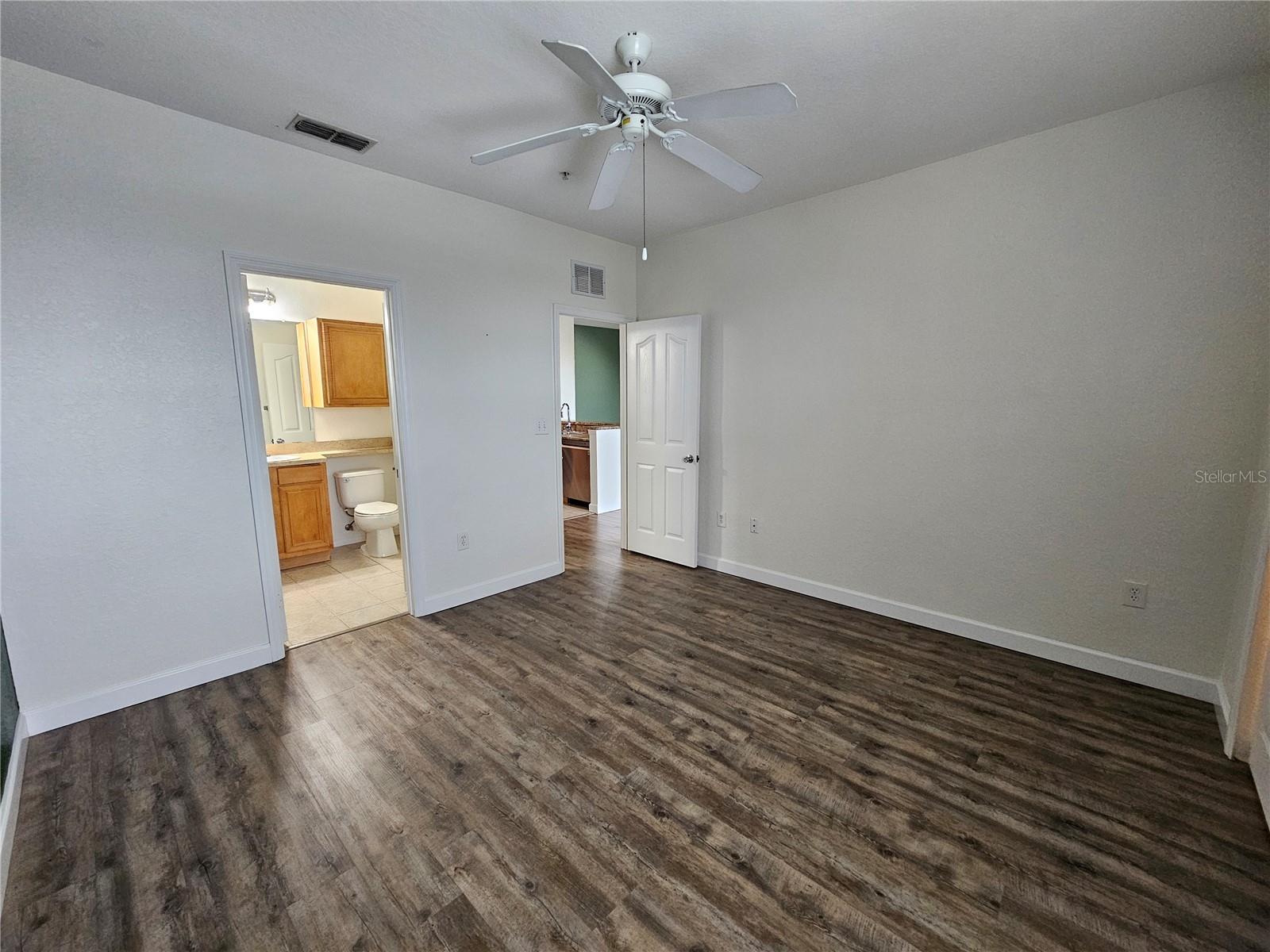 8335 38TH STREET CIR E #305 — photo 18