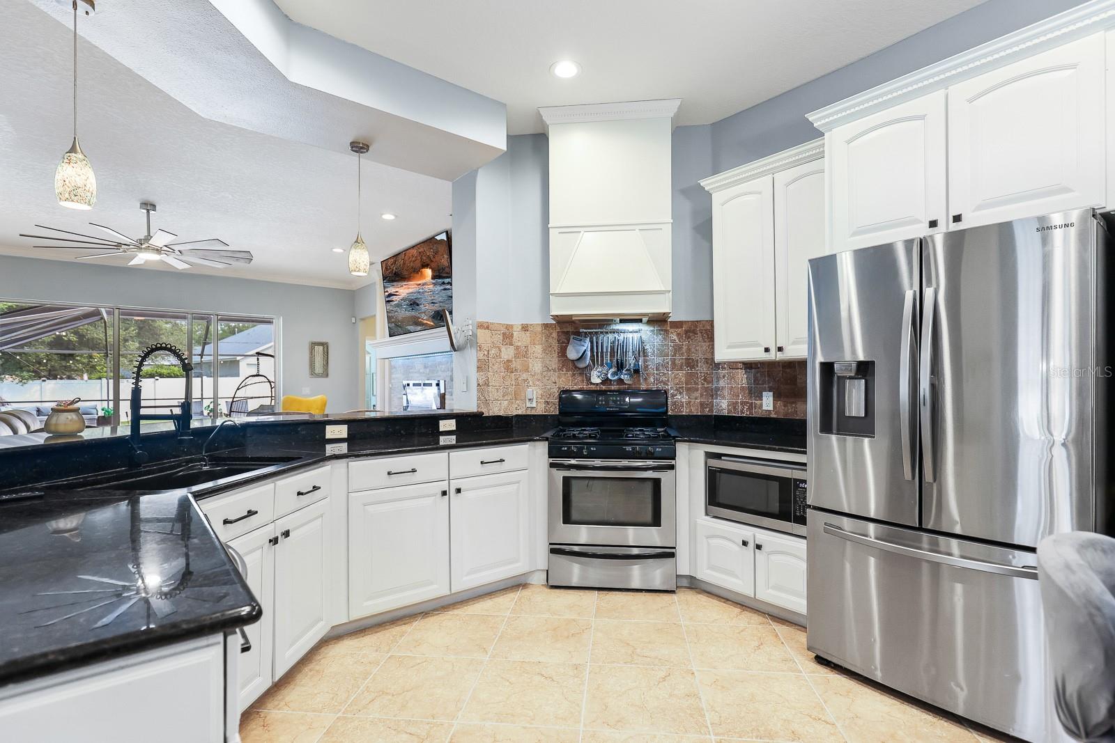 12114 CREEK EDGE DR — photo 14