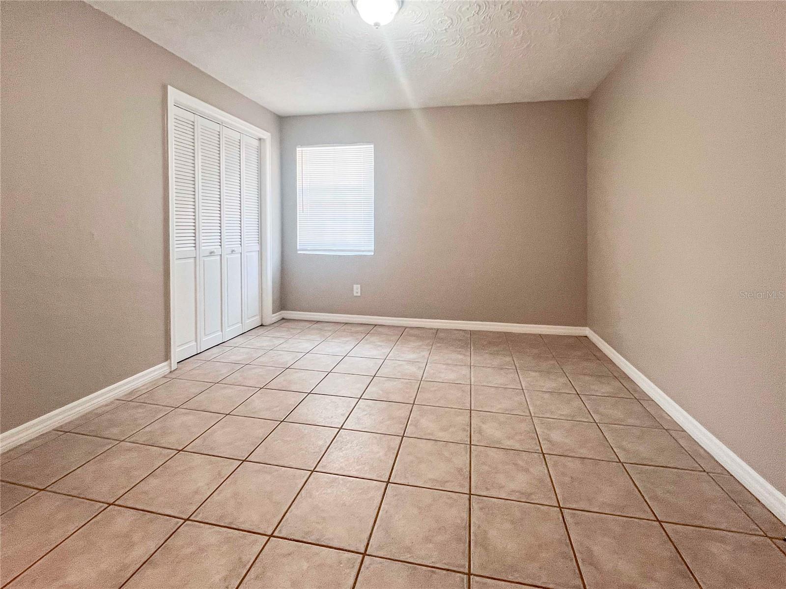 2137 ROSELAWN ST #A — photo 8