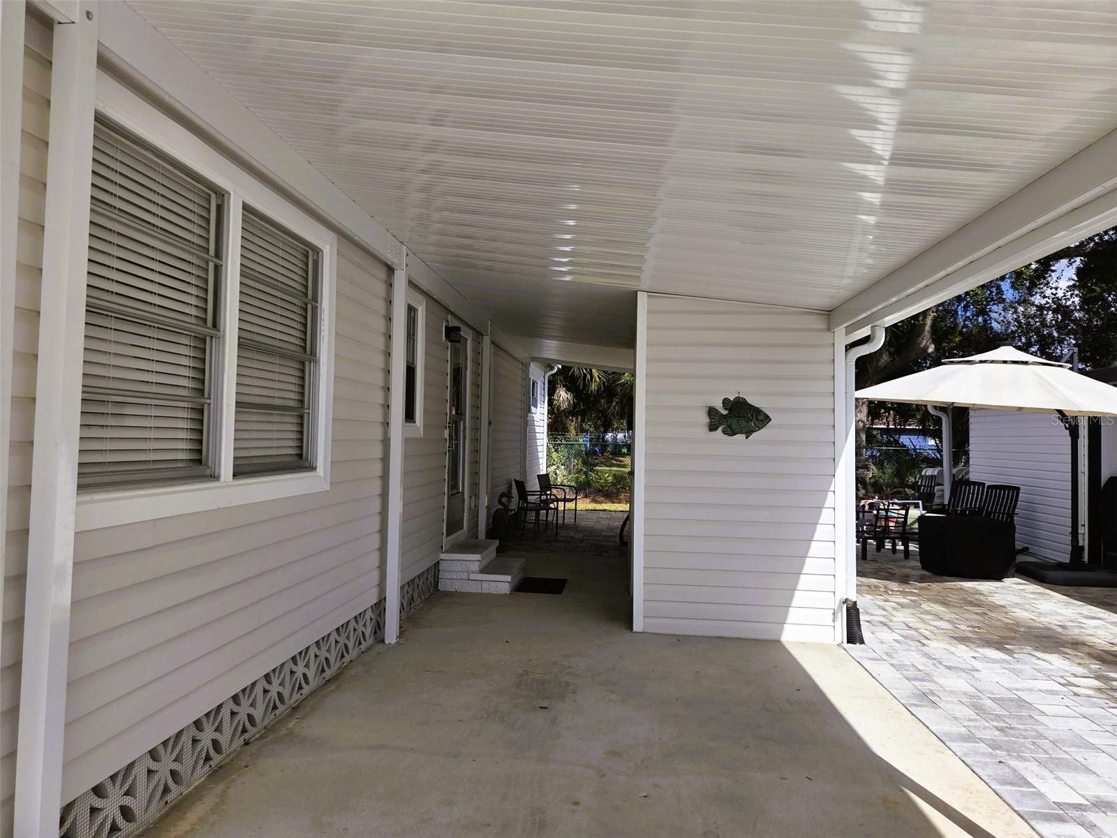 3383 OAKWOOD BLVD N — photo 8