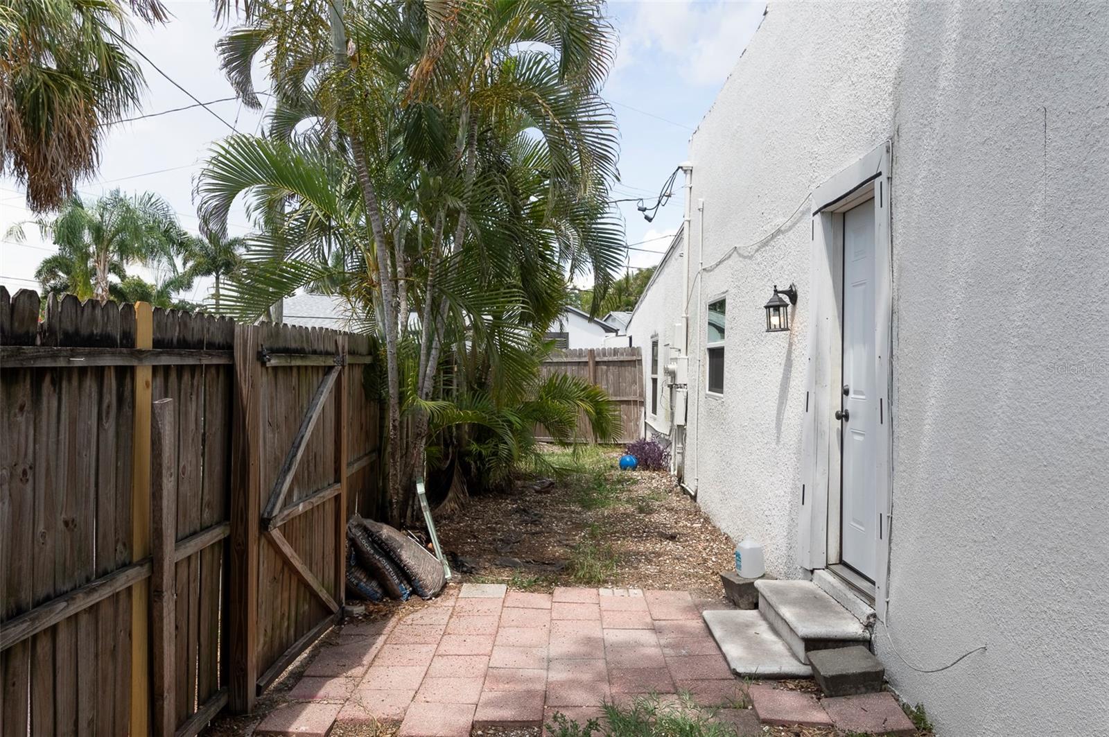 3651 HAINES RD N — photo 41