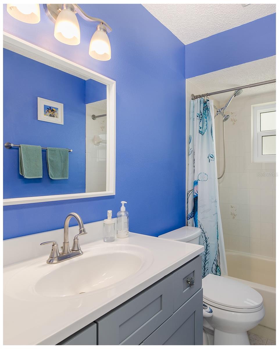 4515 COUNTY BREEZE DR — photo 43