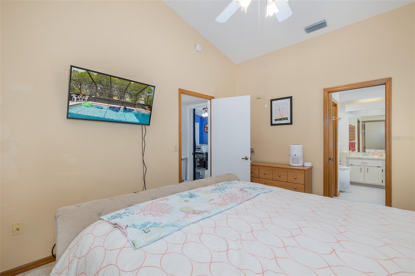 4515 COUNTY BREEZE DR — photo 31