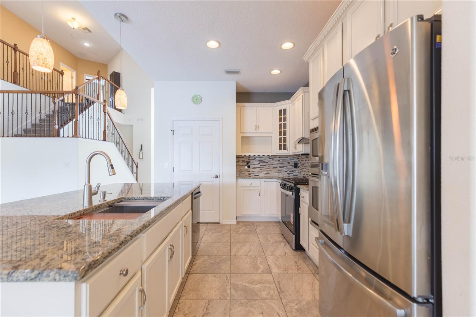18018 JAVA ISLE DR — photo 21