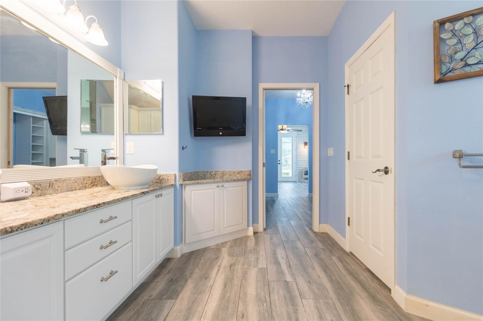 18018 JAVA ISLE DR — photo 34