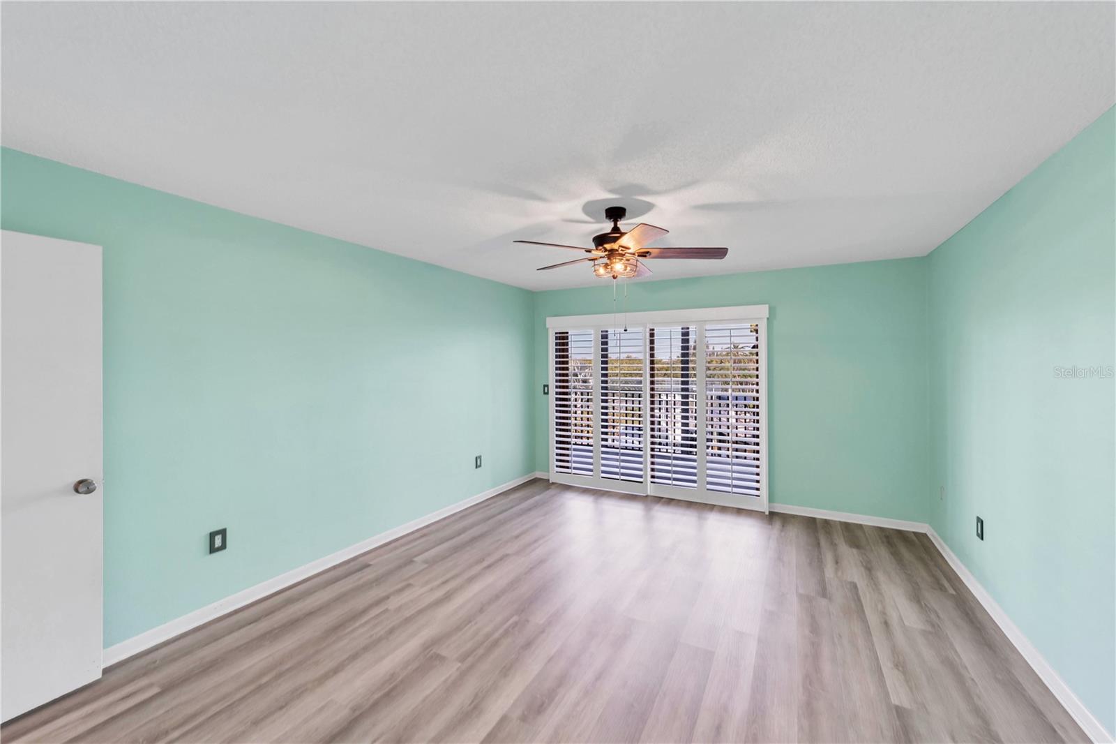 515 LEFFINGWELL AVE #116 — photo 38