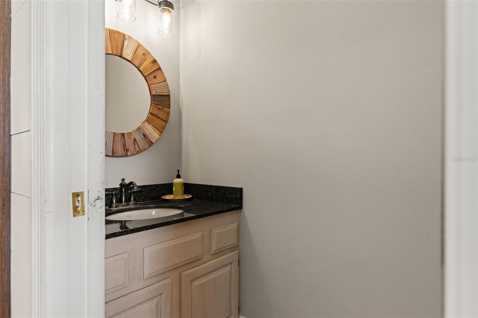 37714 FAIRFIELD LN — photo 40