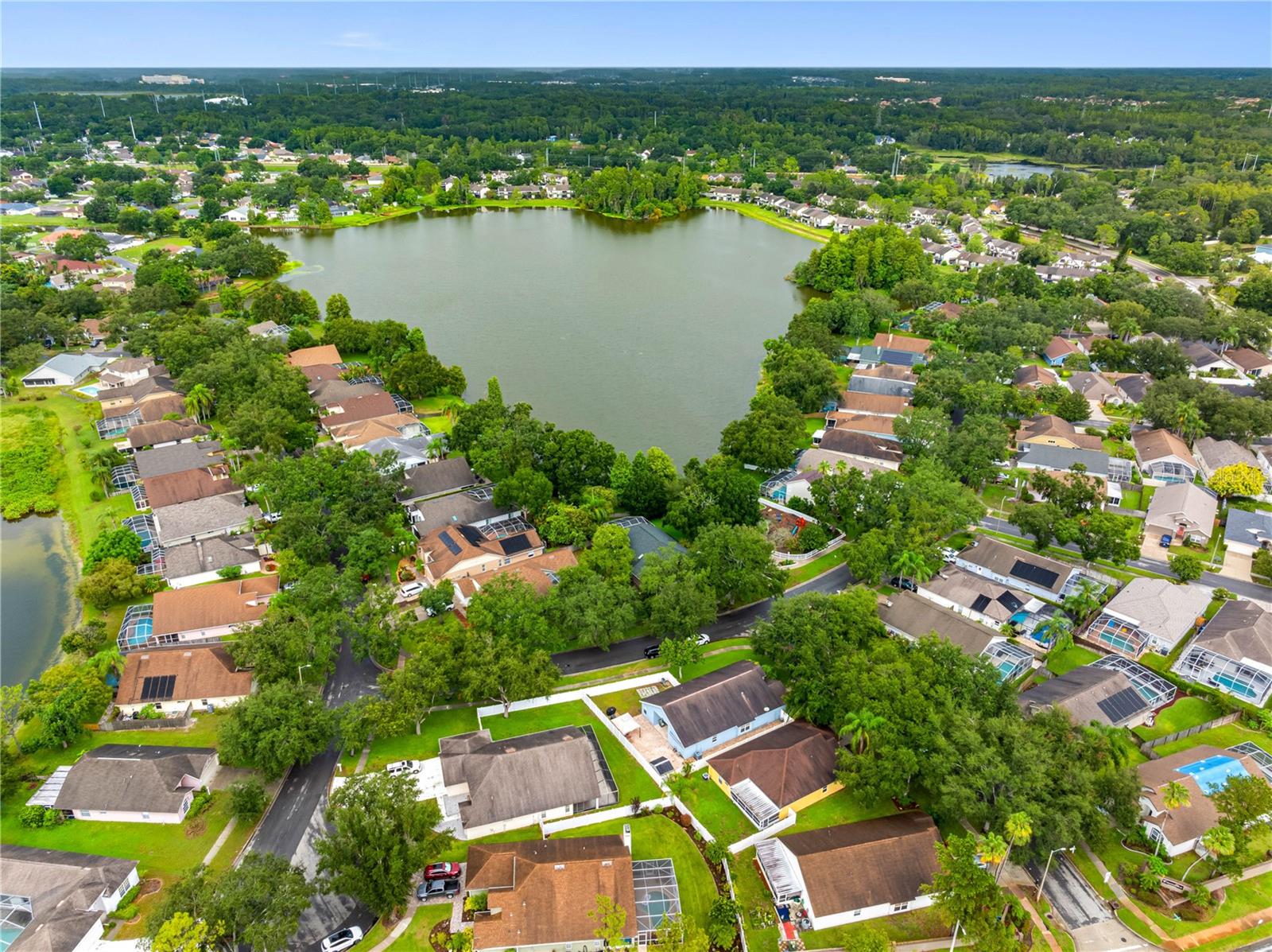 3306 PIN OAK LN — photo 50