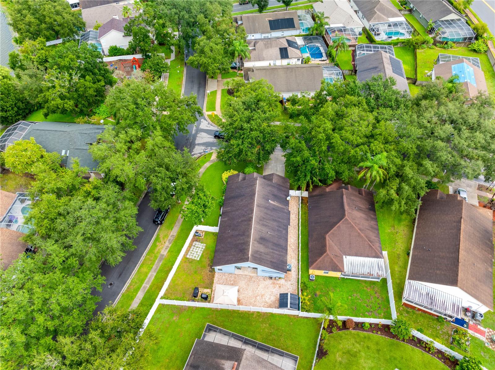 3306 PIN OAK LN — photo 10