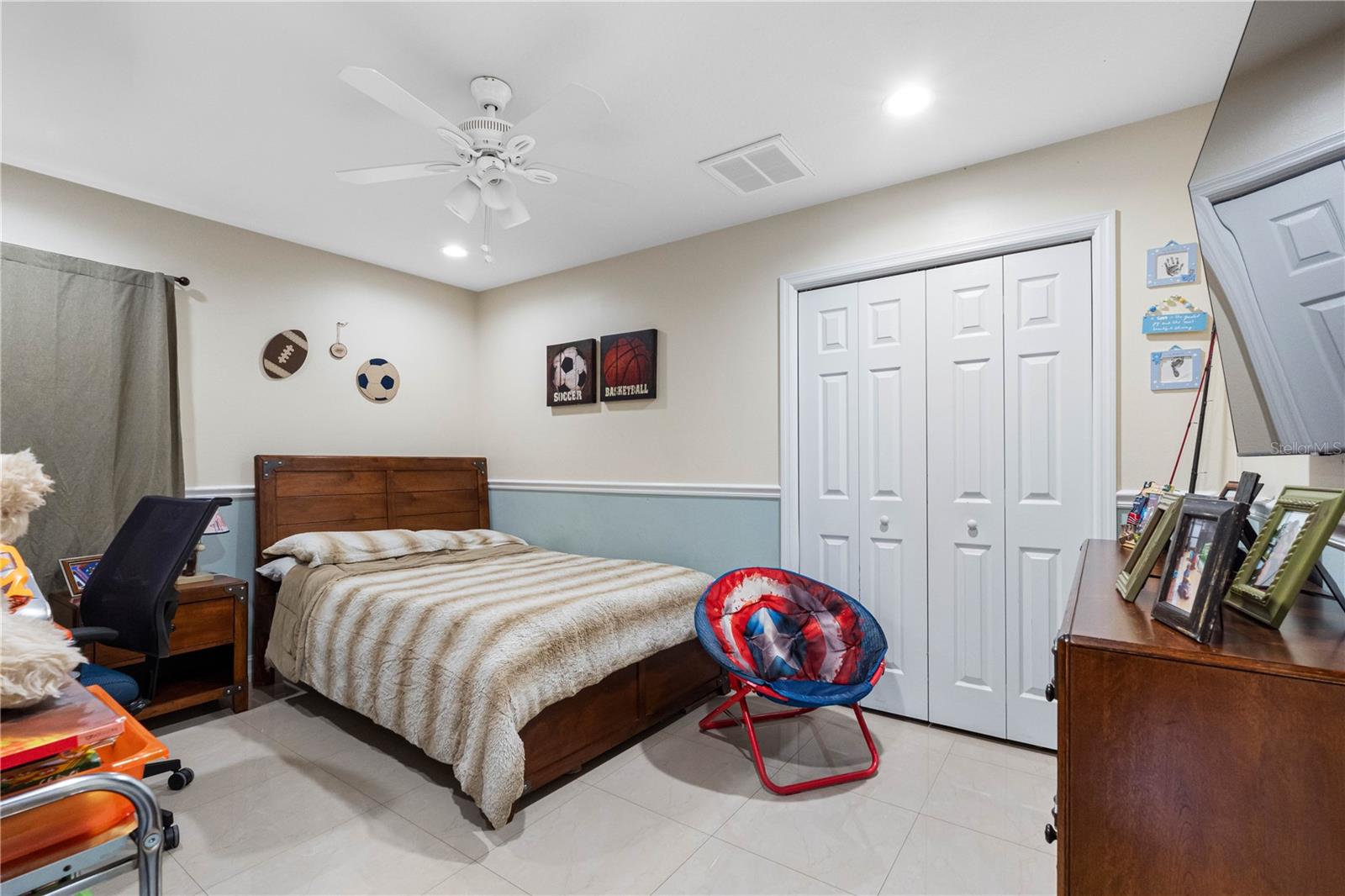 3306 PIN OAK LN — photo 34