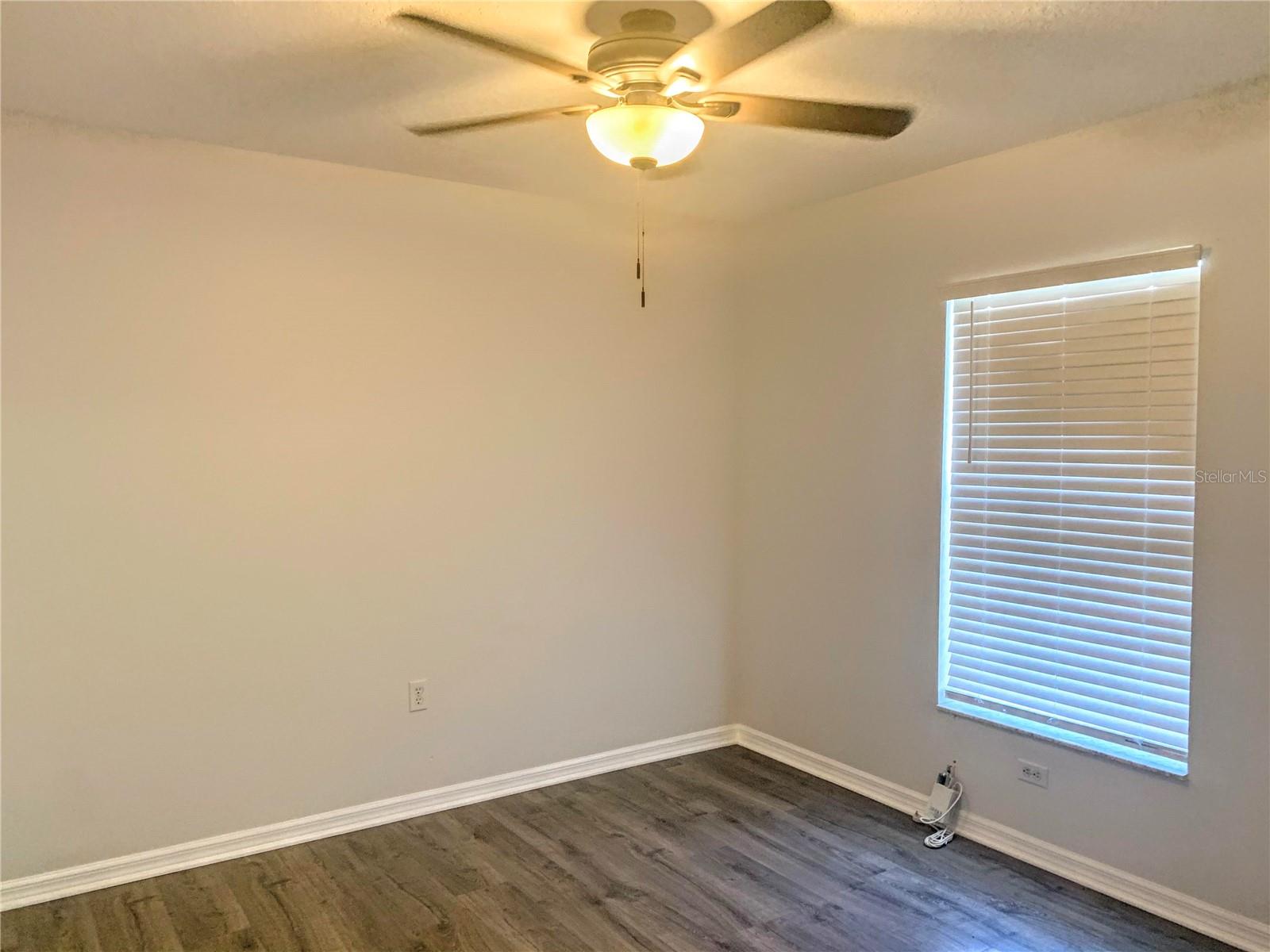 5440 KENSINGTON ST — photo 5