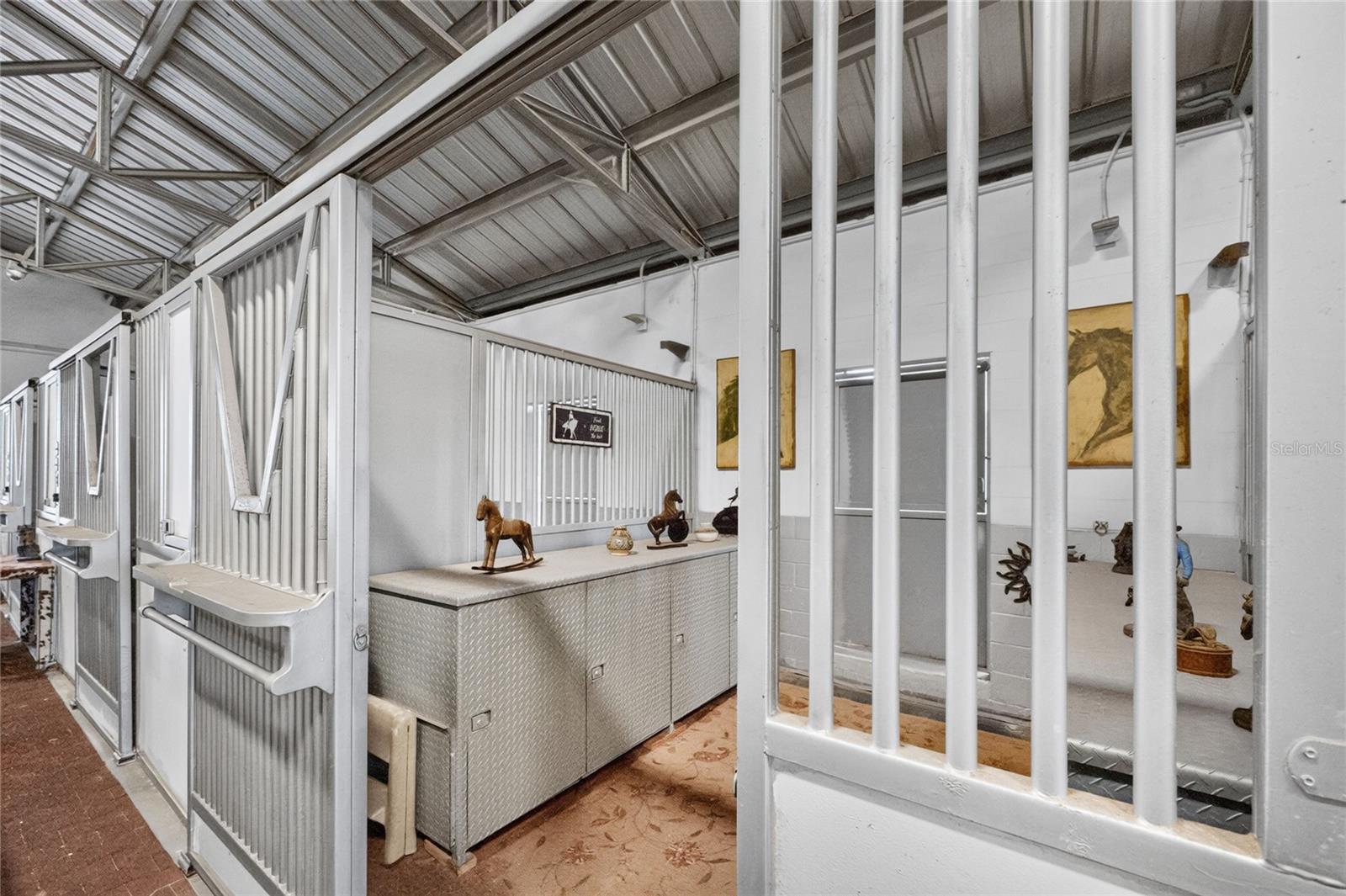 668 PALOMINO TRL — photo 61