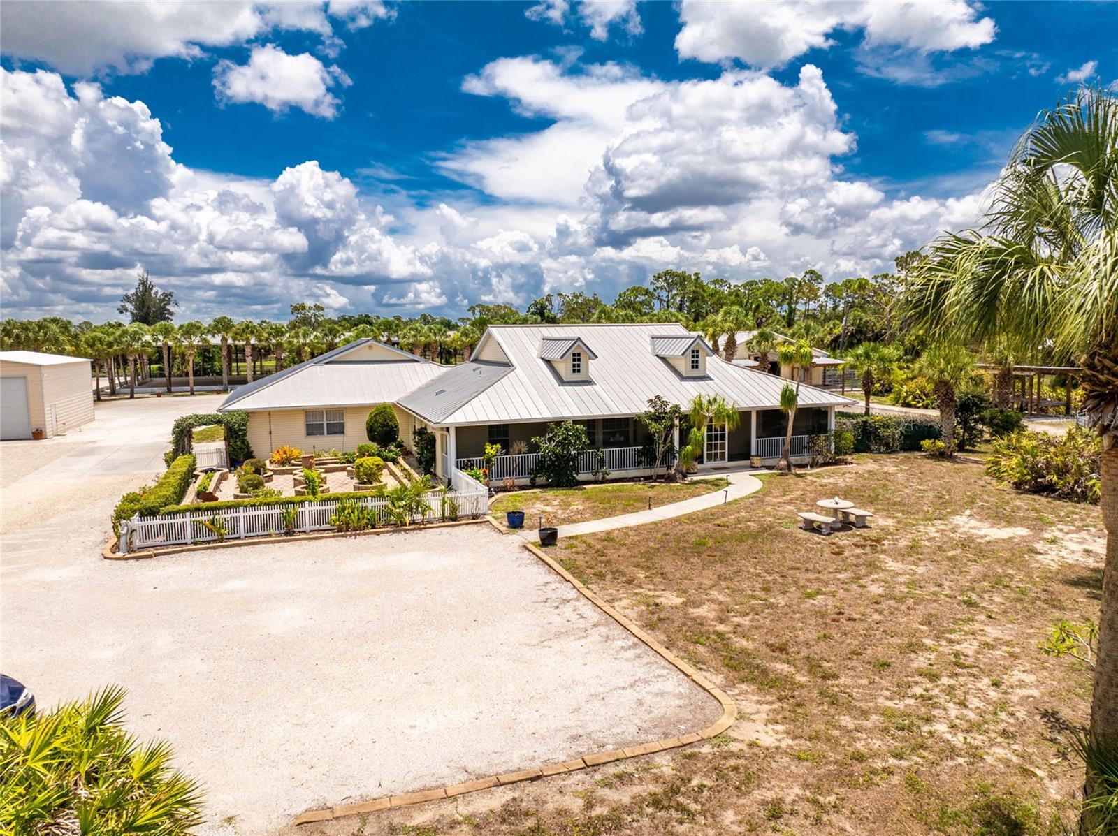 668 PALOMINO TRL — photo 86