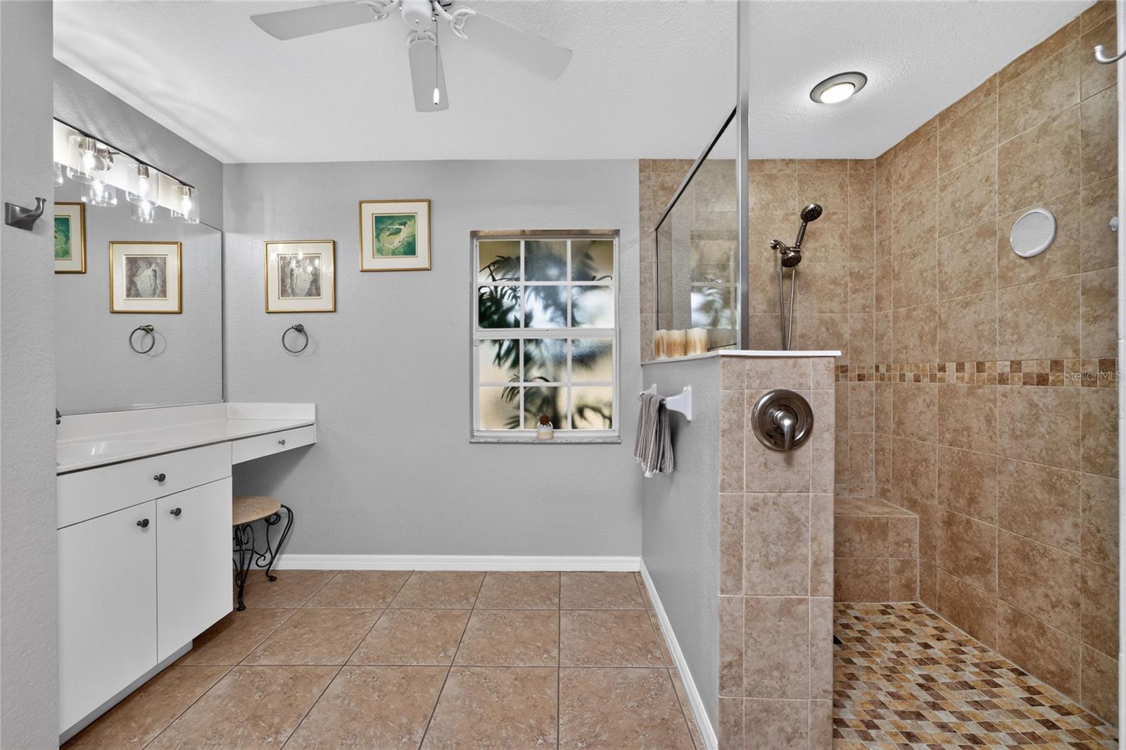 668 PALOMINO TRL — photo 23