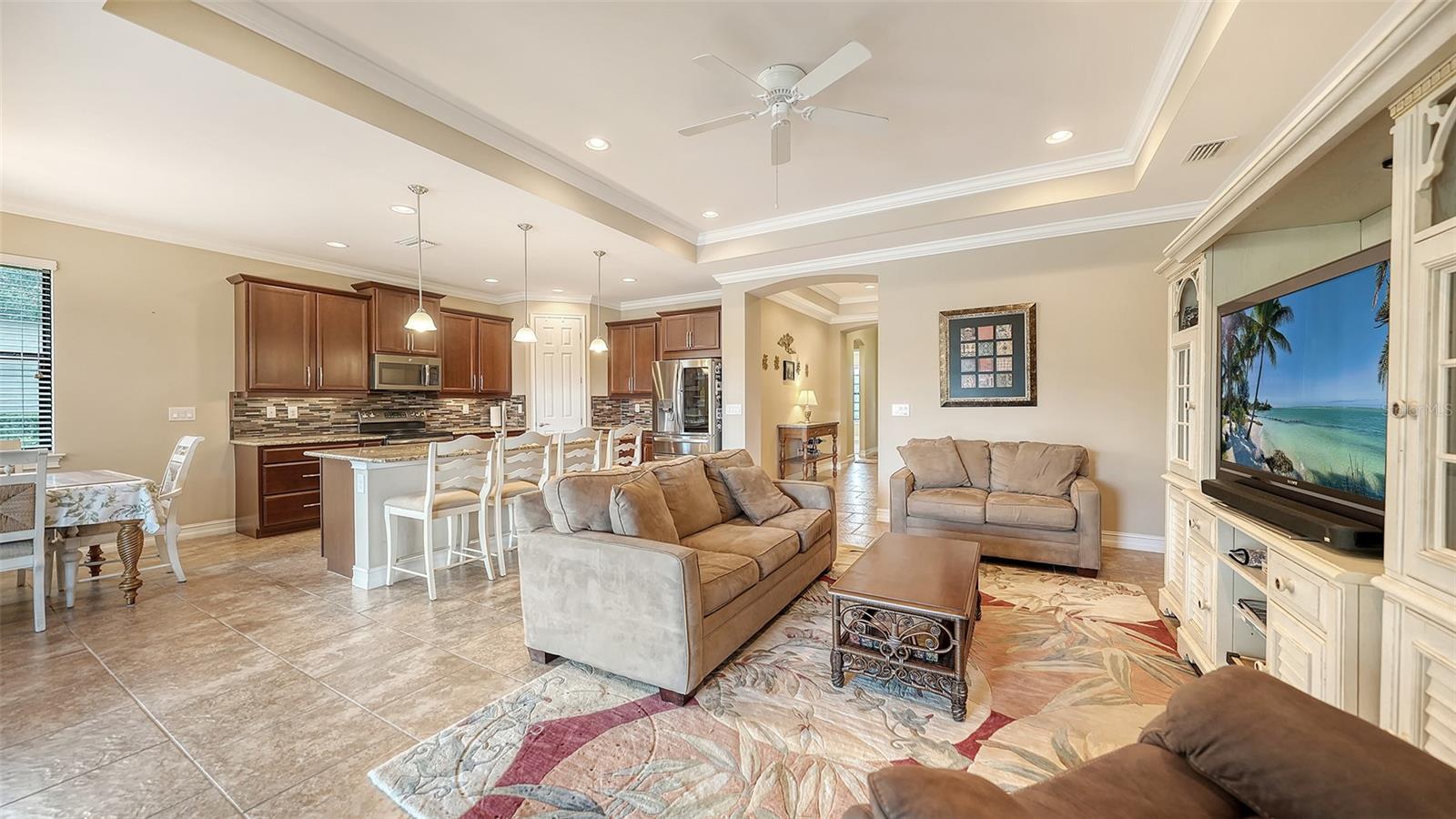 1051 BRADBERRY DR — photo 10