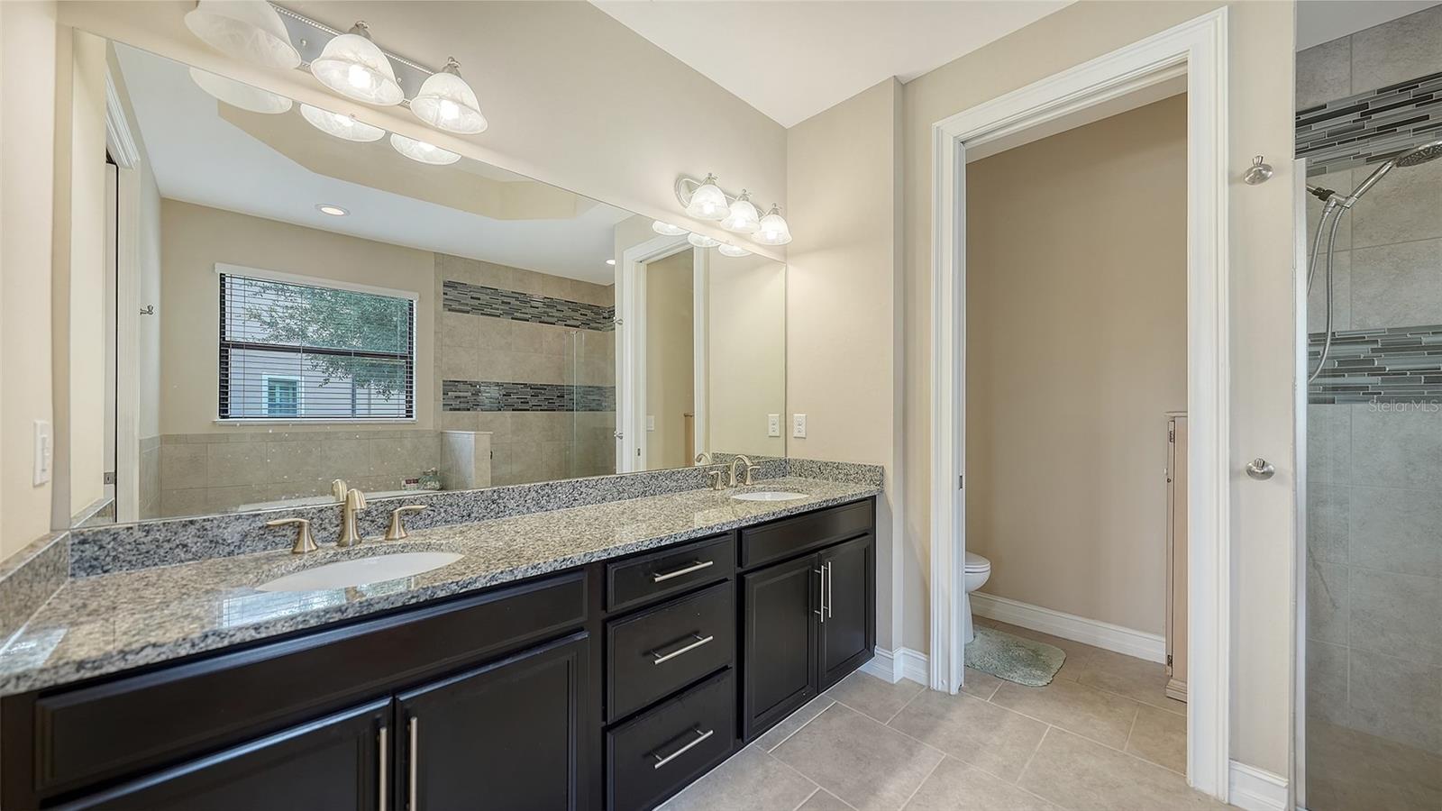 1051 BRADBERRY DR — photo 22