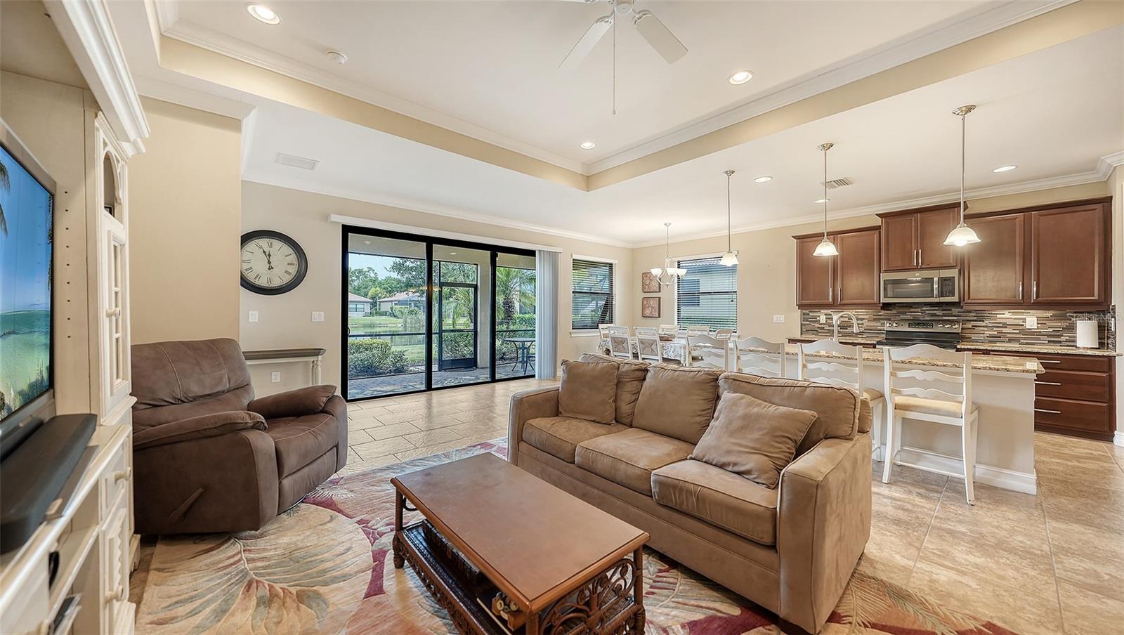 1051 BRADBERRY DR — photo 9