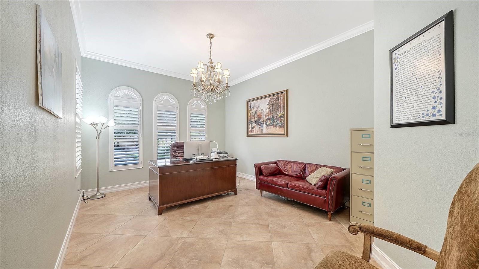 225 PESARO DR — photo 30