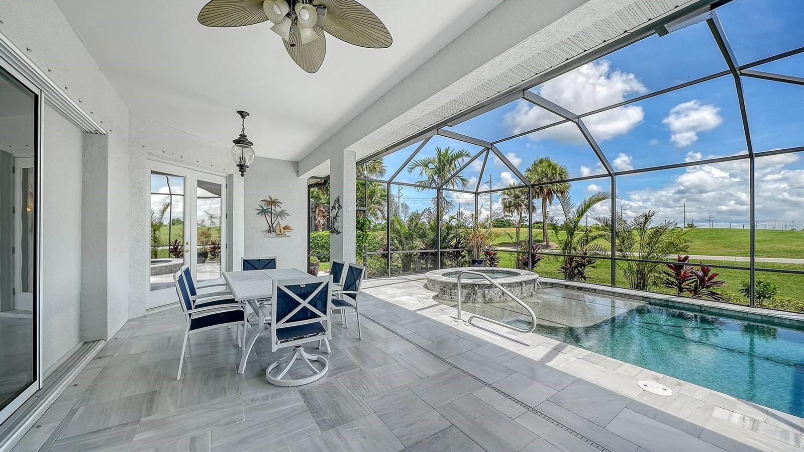 225 PESARO DR — photo 32