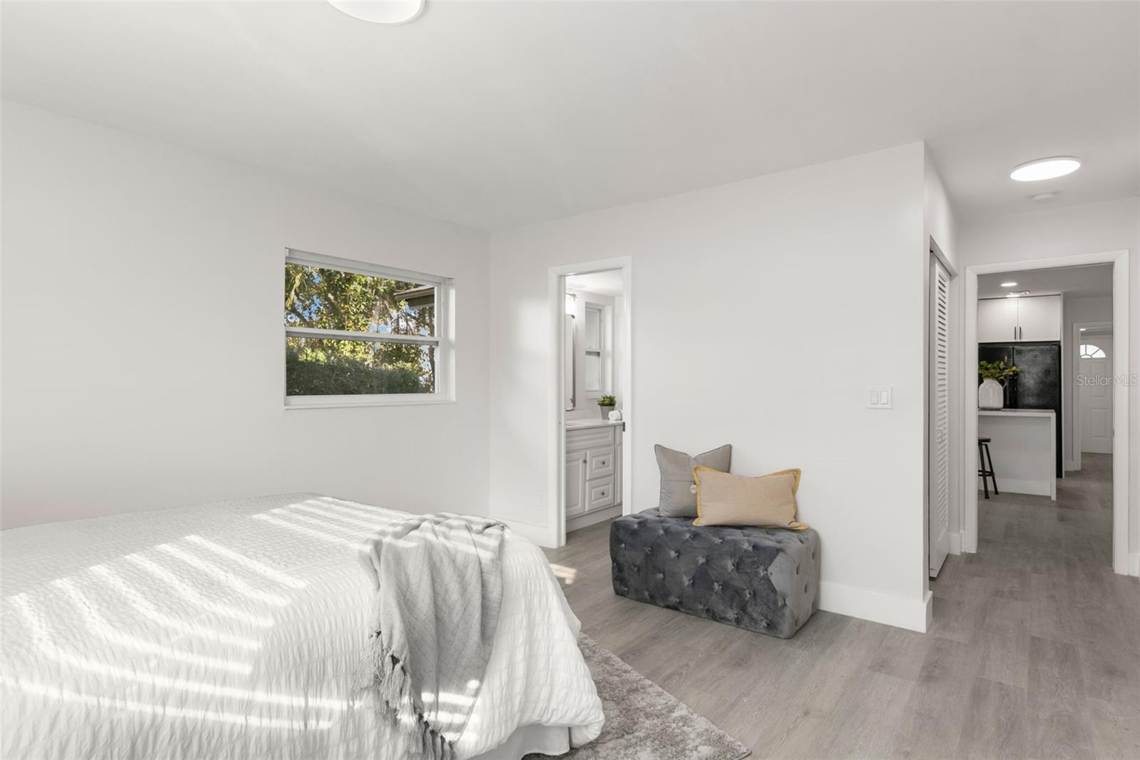 5931 DENVER ST NE — photo 14