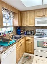 1656 S LAKE AVE #3 — photo 3