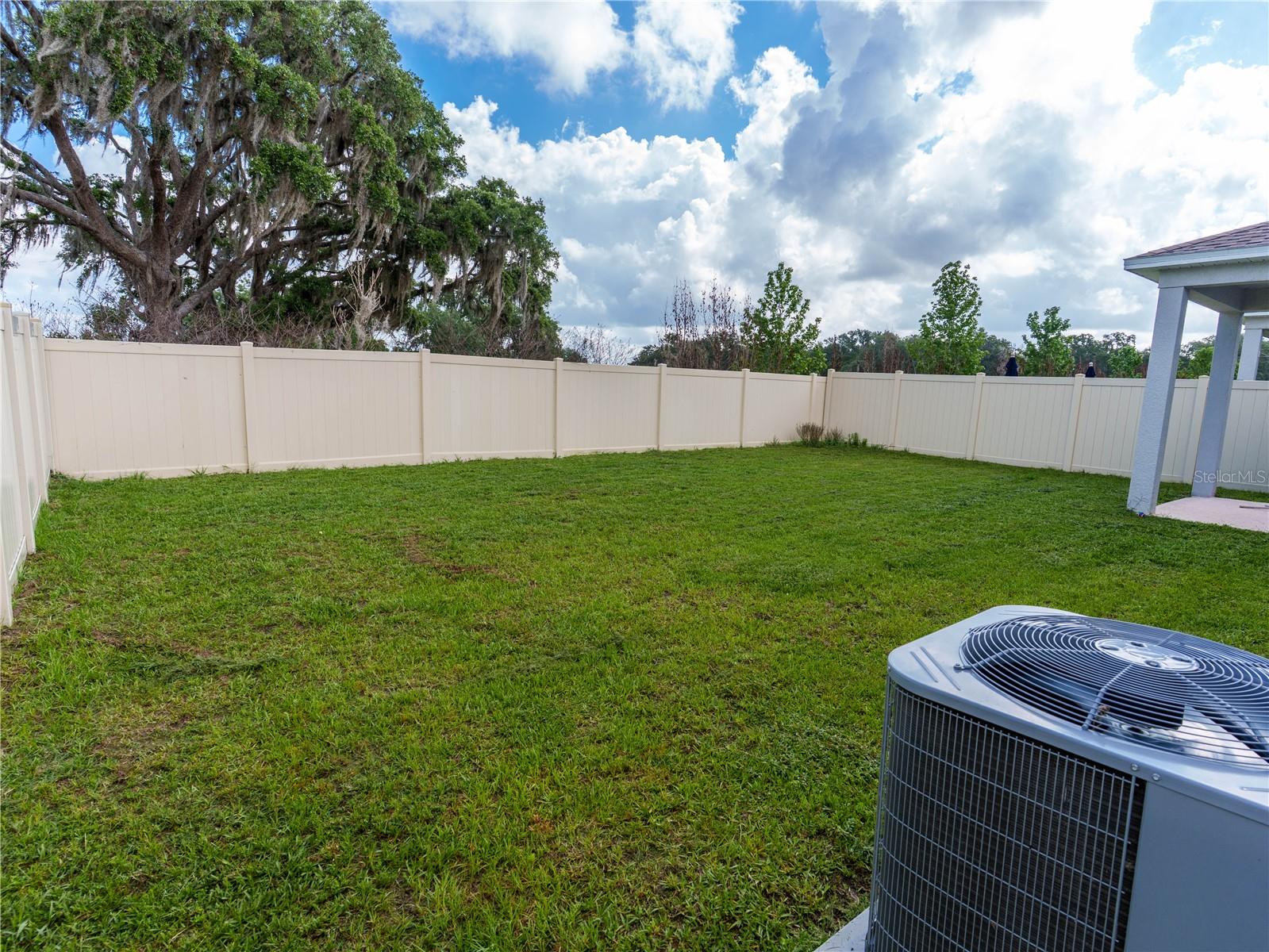 37501 WILLIAMETTE WAY — photo 22