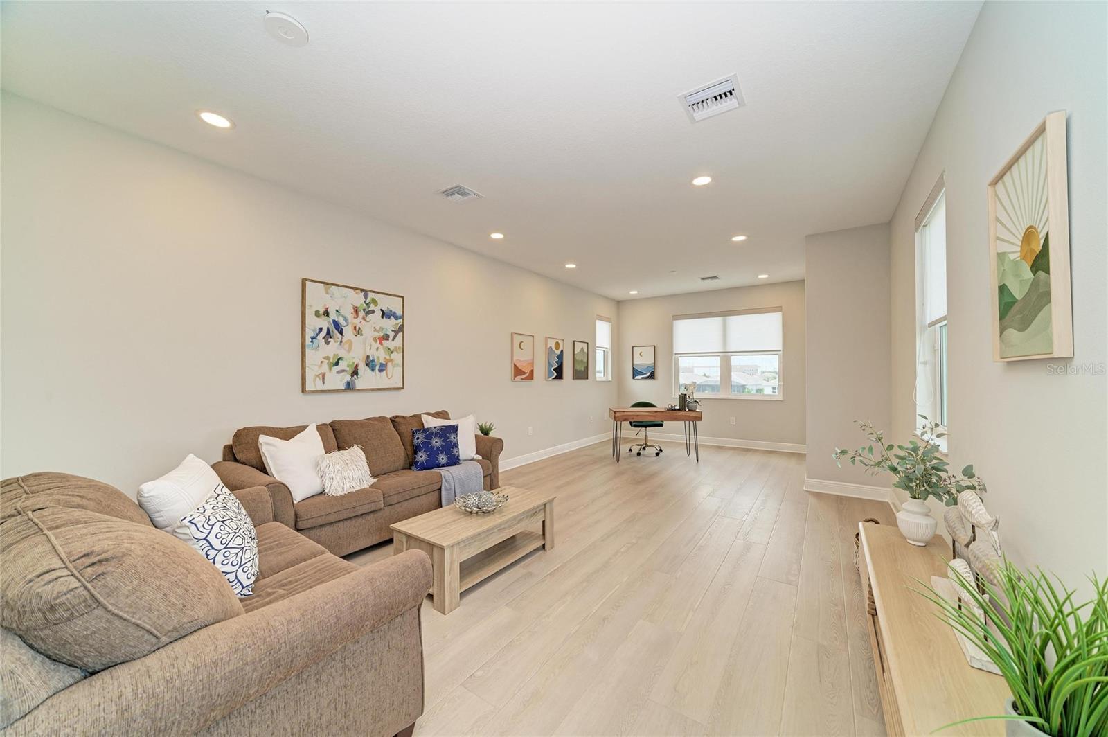 8079 SLIPWAY DR — photo 32