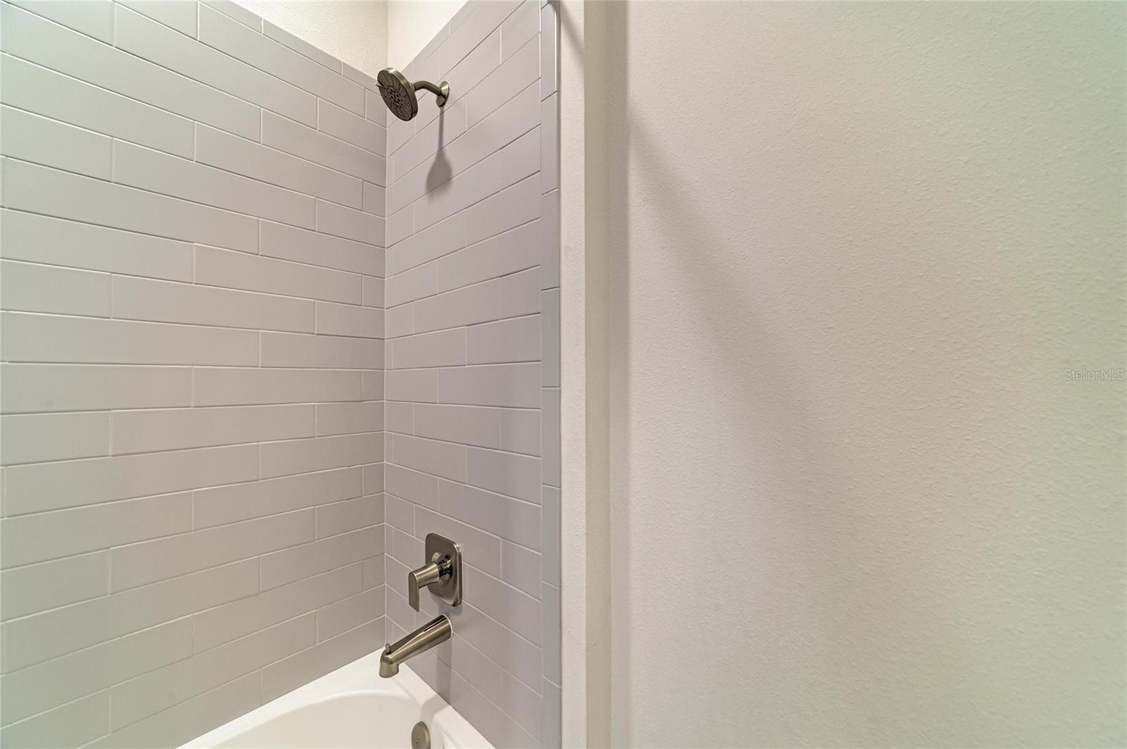 8079 SLIPWAY DR — photo 37