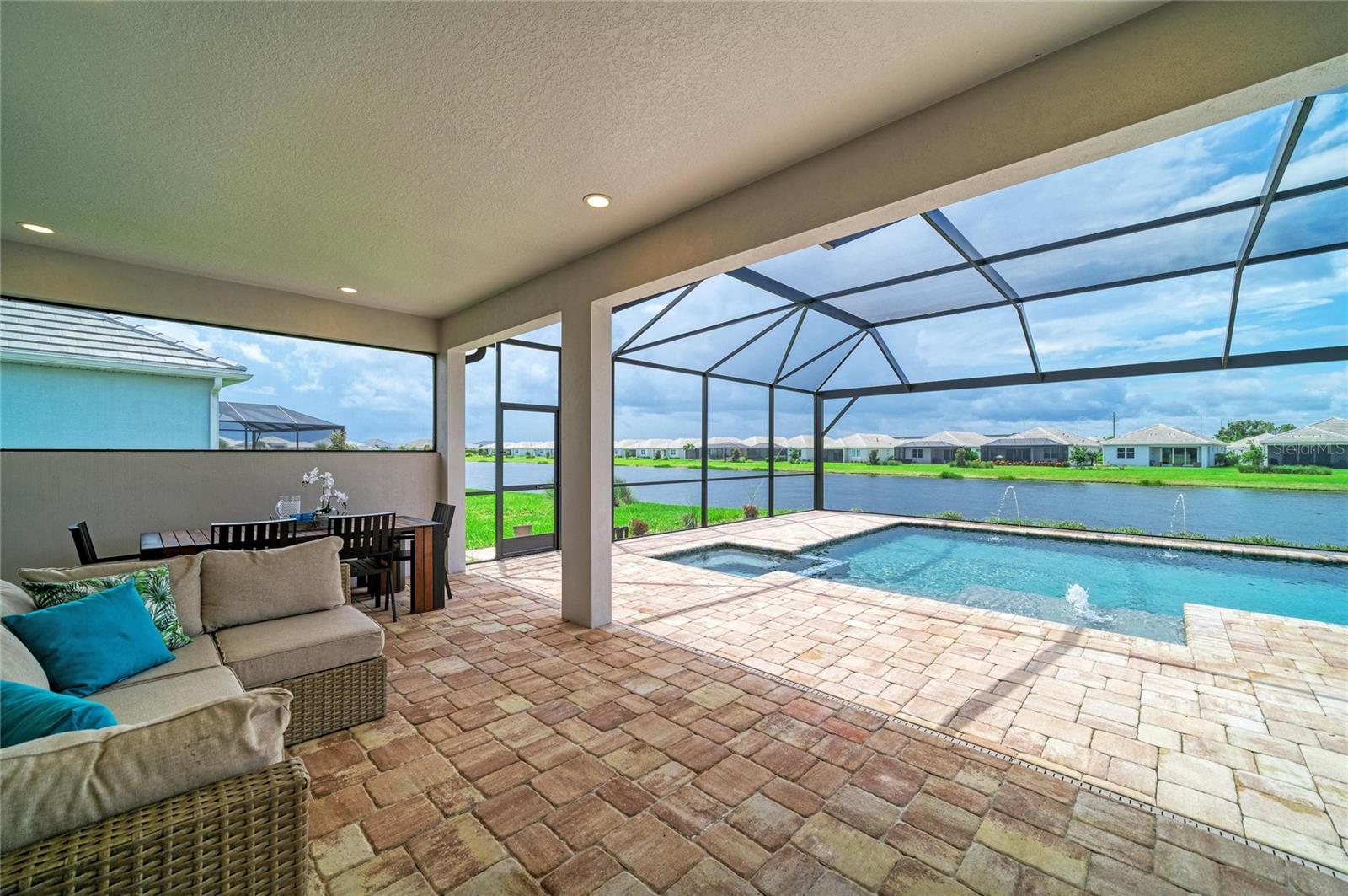 8079 SLIPWAY DR — photo 39