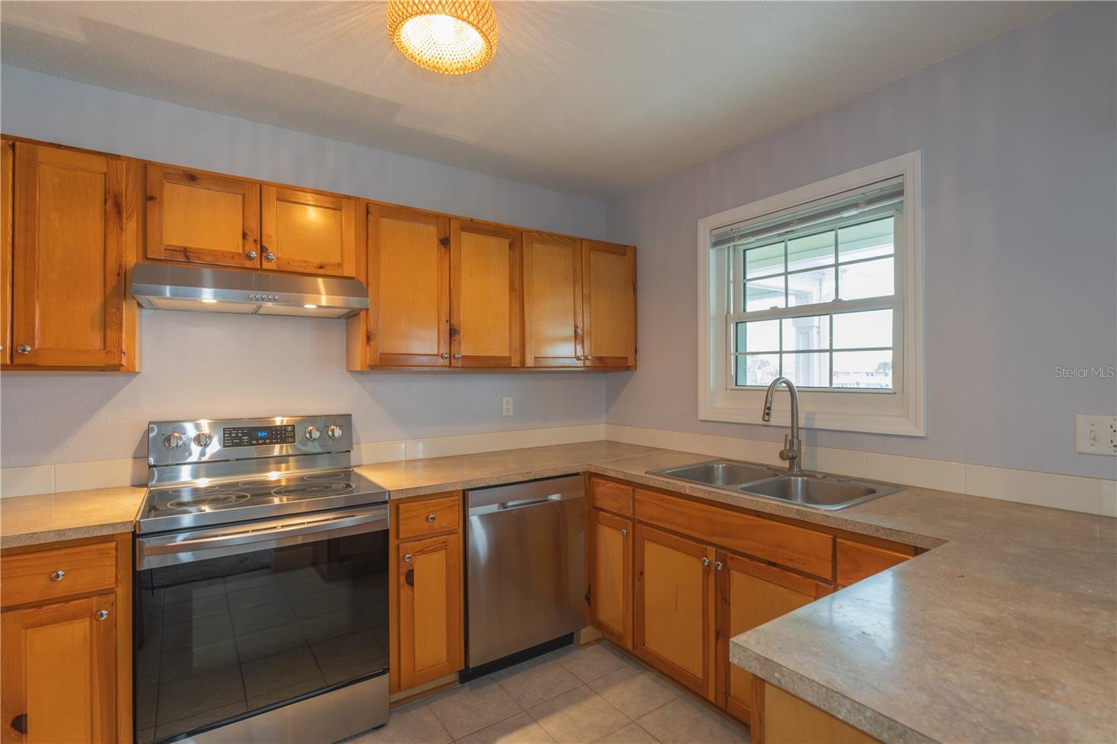 123 SEAHORSE DR SE #D — photo 2