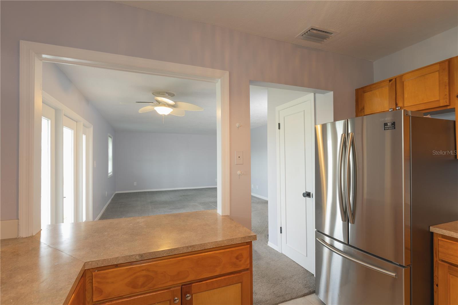 123 SEAHORSE DR SE #D — photo 3