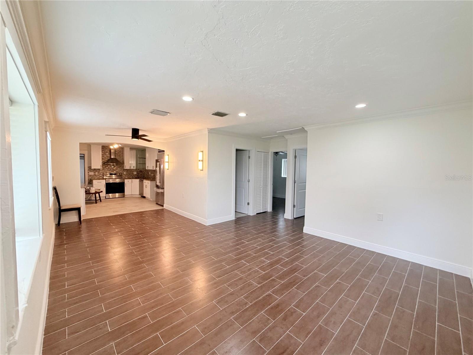 1843 OKLAHOMA AVE NE — photo 24